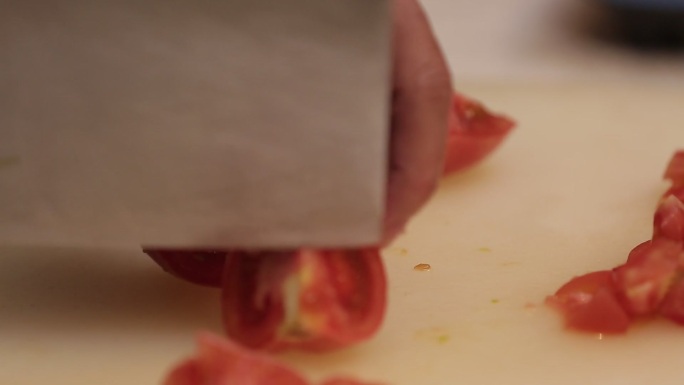 切西红柿做番茄酱  (4)