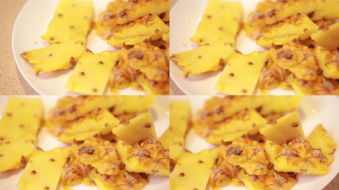 削菠萝皮切菠萝块  (1)