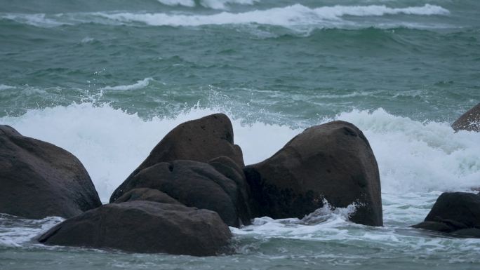 海岛海浪