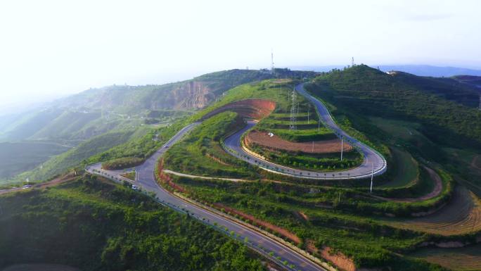 4K 蜿蜒的山区公路