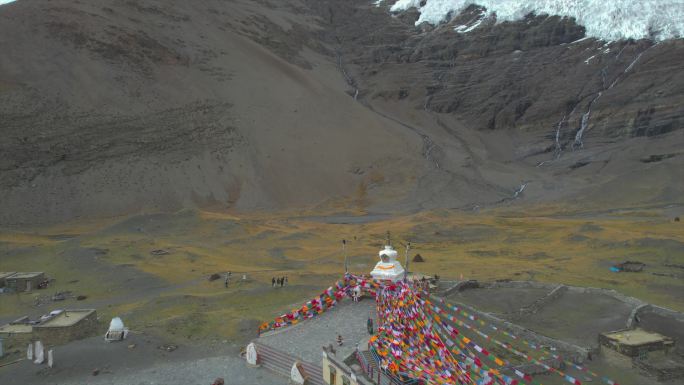 西藏卡若拉冰川雪山风光航拍