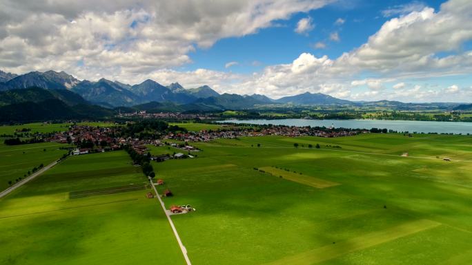 德国巴伐利亚州福根瑟和施万高的空中全景图