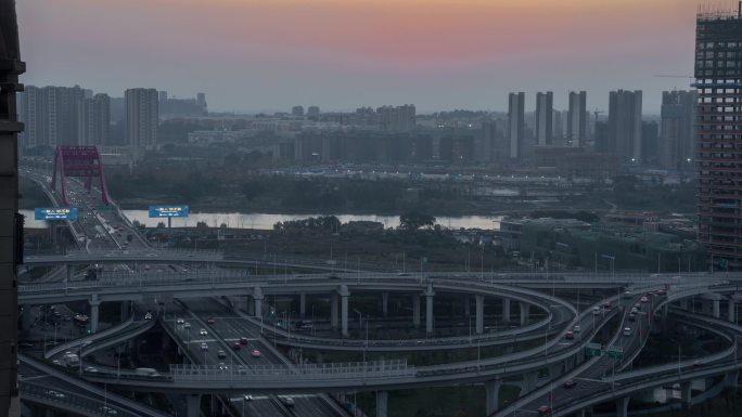 高架桥立交桥落日转夜城市车轨日落延时