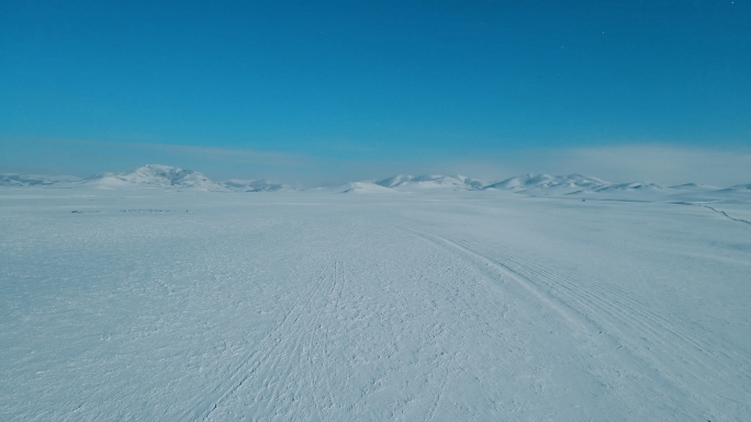 【4K】内蒙古雪原自驾雪景航拍