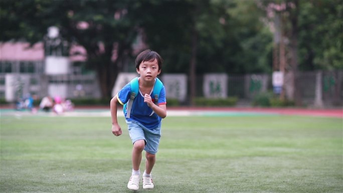 回到学校