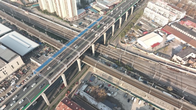 4K-火车道高架桥