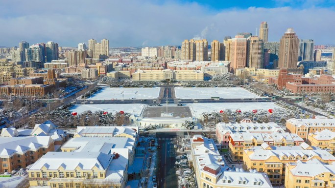 大连城市冬季雪景人民广场