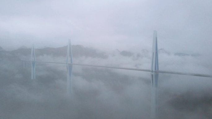 云海奇迹工程天空之桥