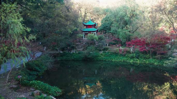 长沙岳麓山爱晚亭航拍