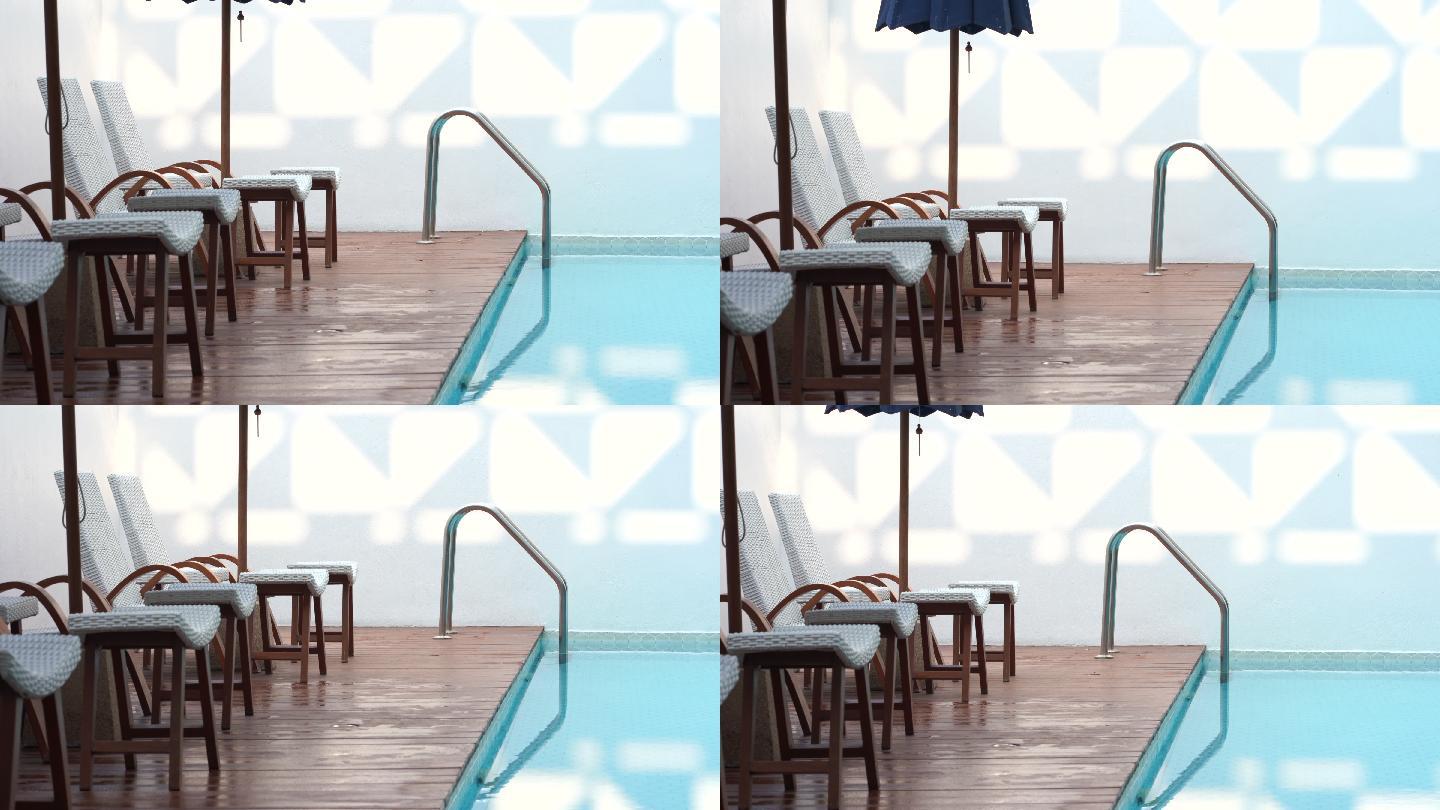 现代游泳池边的椅子