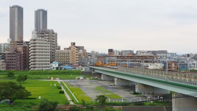 日本川崎神奈川市:多摩河小镇景观