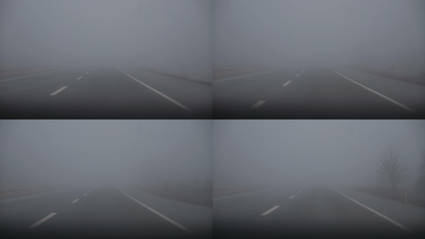 雾蒙蒙的道路车辆行驶开车高速天气雾霾大雾