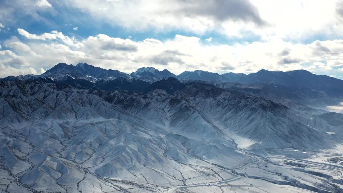 雪山航拍延时