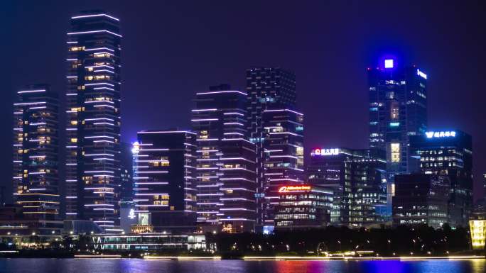 夜光照亮了中国著名的城市