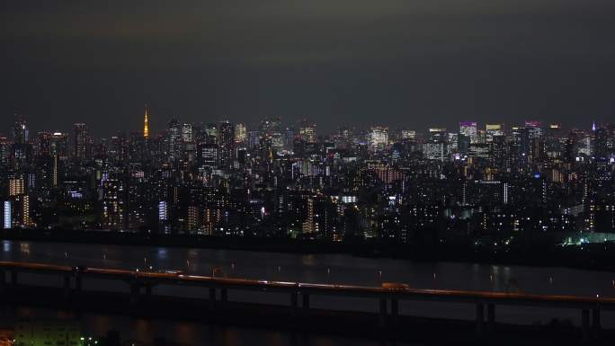 东京城市夜景夜色缤纷万家灯火密集