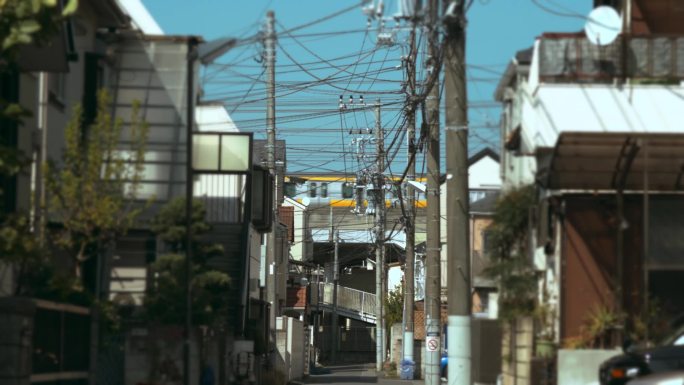 城市小巷小巷子巷子电线杆城市街景