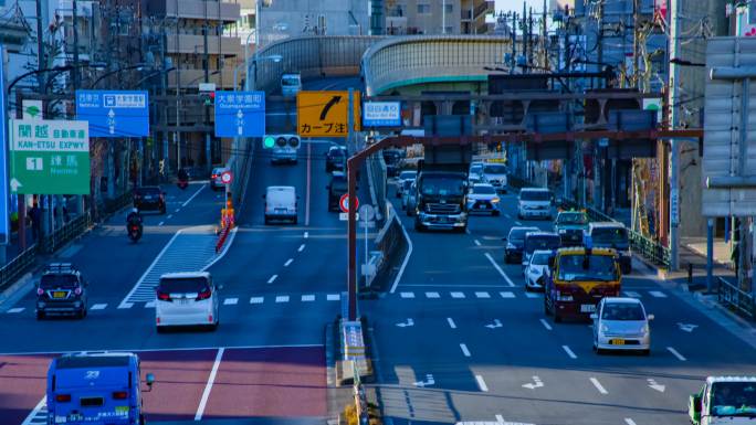 东京奈日的八原路口