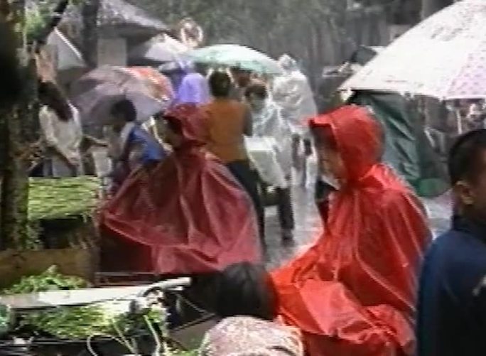 90年成都菜市场街道景象