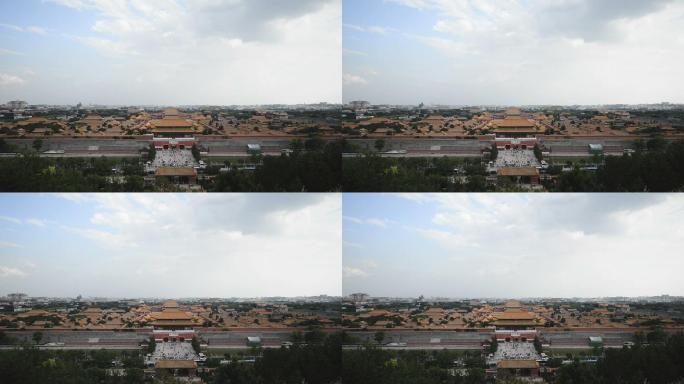 从北京景山公园俯瞰紫禁城。