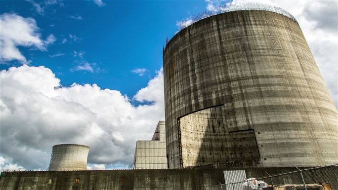 废弃核电站的时间流逝。