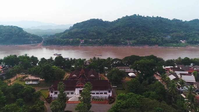航拍老挝琅勃拉邦景色