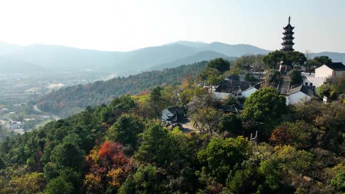 上方山森林世界4k航拍秋天