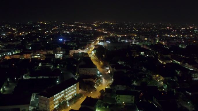 航拍老挝首都万象的城市夜景