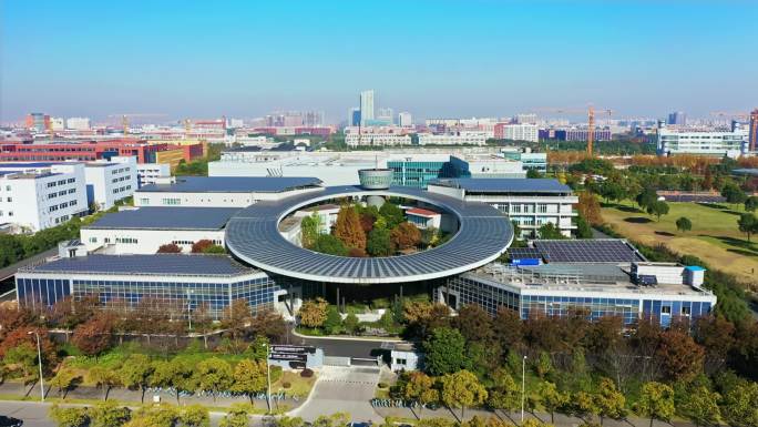 上海太阳能工程技术研究中心