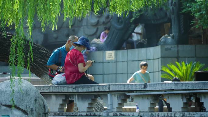 城市泉水人文生活