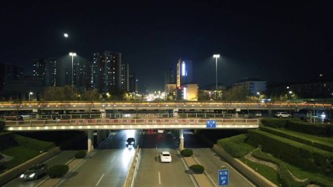 济南城市夜景高架桥车流