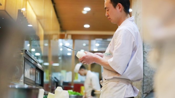 日料店