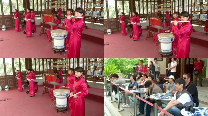 瓷器乐队演奏中国民乐