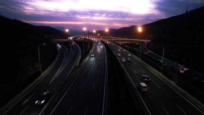 城市夜景车流高架桥傍晚晚霞