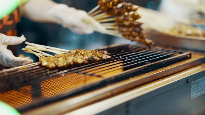 中国东北辽宁沈阳夜市街头美食烧烤