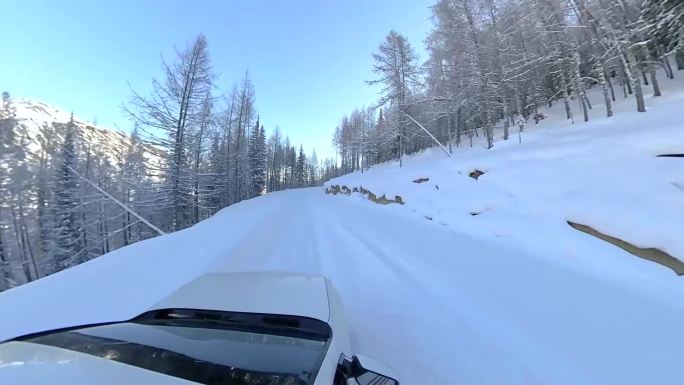 雪地中开车高清视频素材