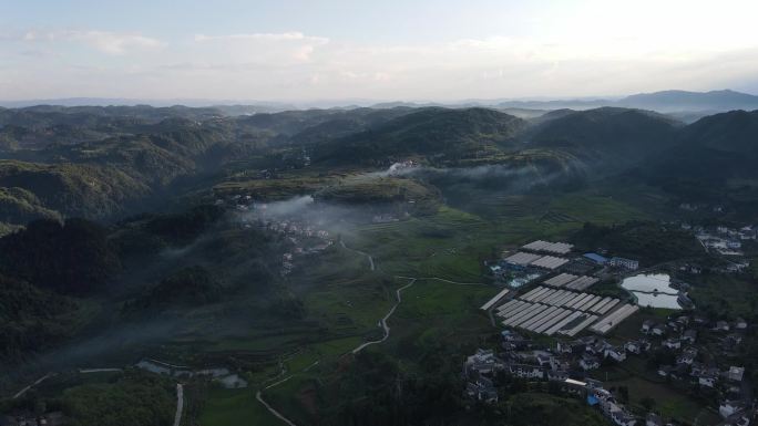 贵州开阳县村落风光