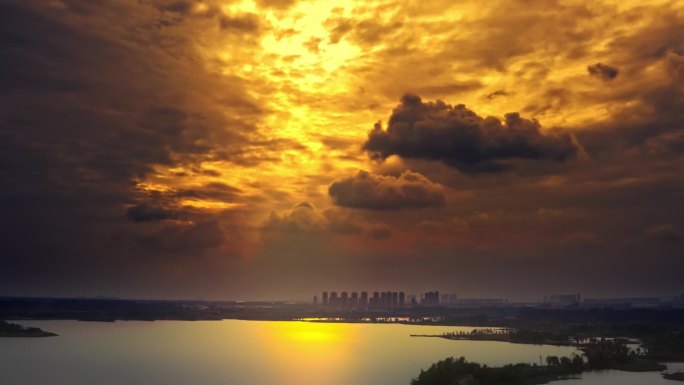滁州航拍皇庆湖湿地公园 夕阳调色