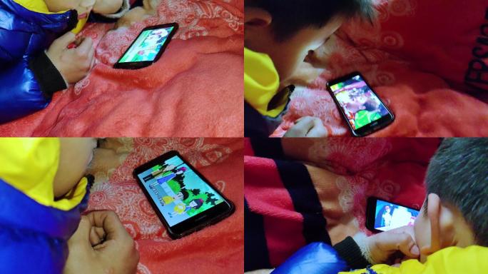 小孩玩手机 看动画片