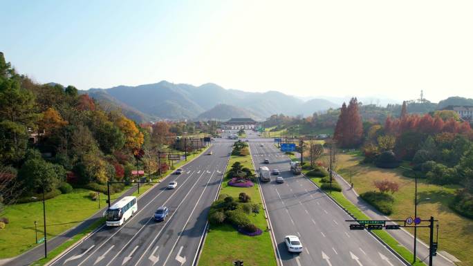 航拍临安郊区公路