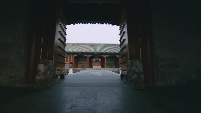 北京名胜恭王府宅邸 镜头穿过多个大门