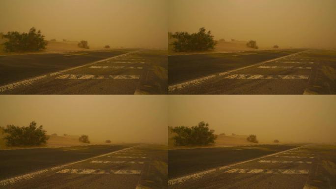 新疆和田沙漠公路沙尘暴