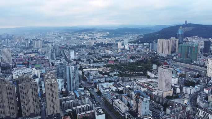 24组曲靖 麒麟区 麒麟东路