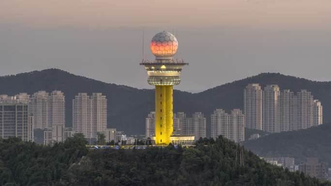 大连南山天文塔日转夜延时摄影