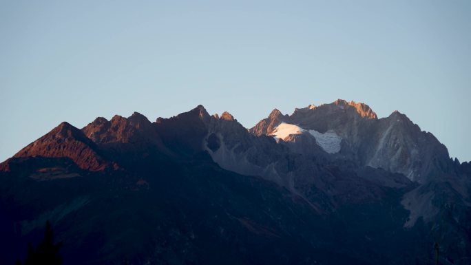 丽江玉龙雪山日落延时