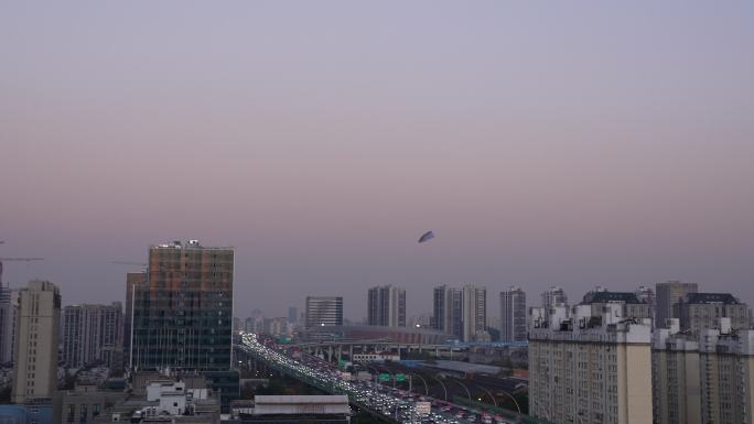 放飞梦想/纸飞机素材/纸飞机城市