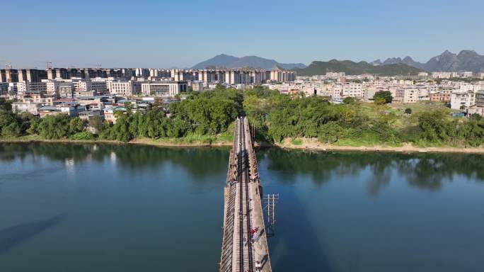 桂林网红铁路桥桂海铁路