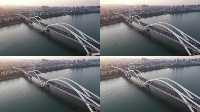 柳州下班时间桥梁广雅大桥