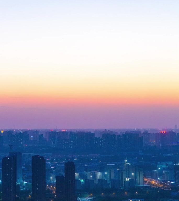 夕阳西下日落晚霞天空天际线西安城市夜景