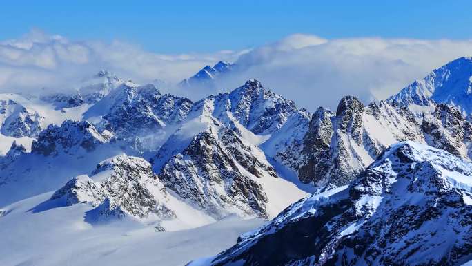 雪山航拍