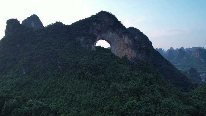 桂林月亮山旅游风光山景